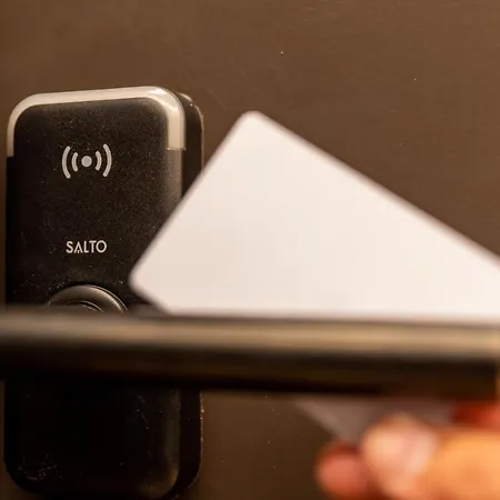 The Cornr מלון ניופורט