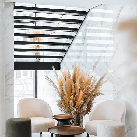 The Cornr Hotel 4*