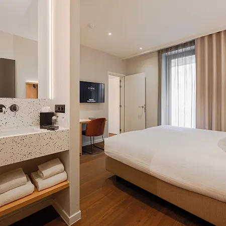 Hotel The Cornr