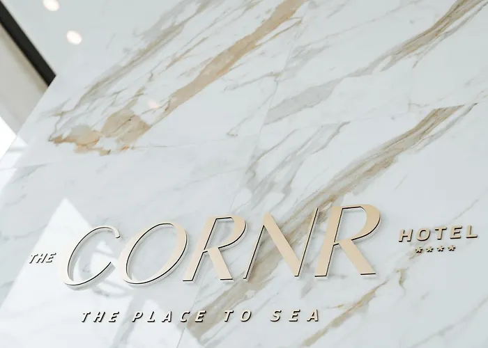 The Cornr Hotel 4*